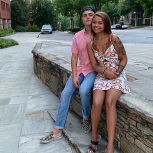 Meet your Posher, Aaron